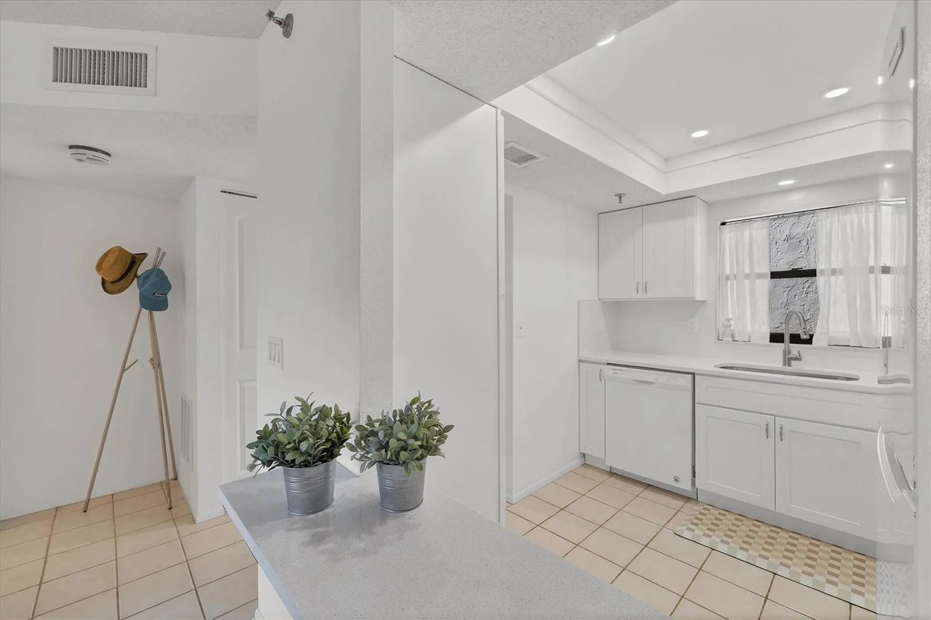 1001 Benjamin Franklin Drive Sarasota FL 34236