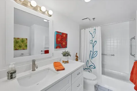 1001 Benjamin Franklin Drive Sarasota FL 34236