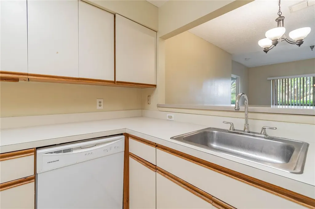 2333 Feather Sound Drive Clearwater FL 33762