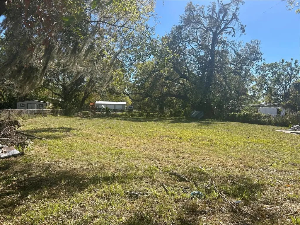 7707 Gibsonton Drive Gibsonton FL 33534