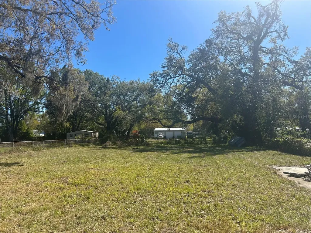 7707 Gibsonton Drive Gibsonton FL 33534