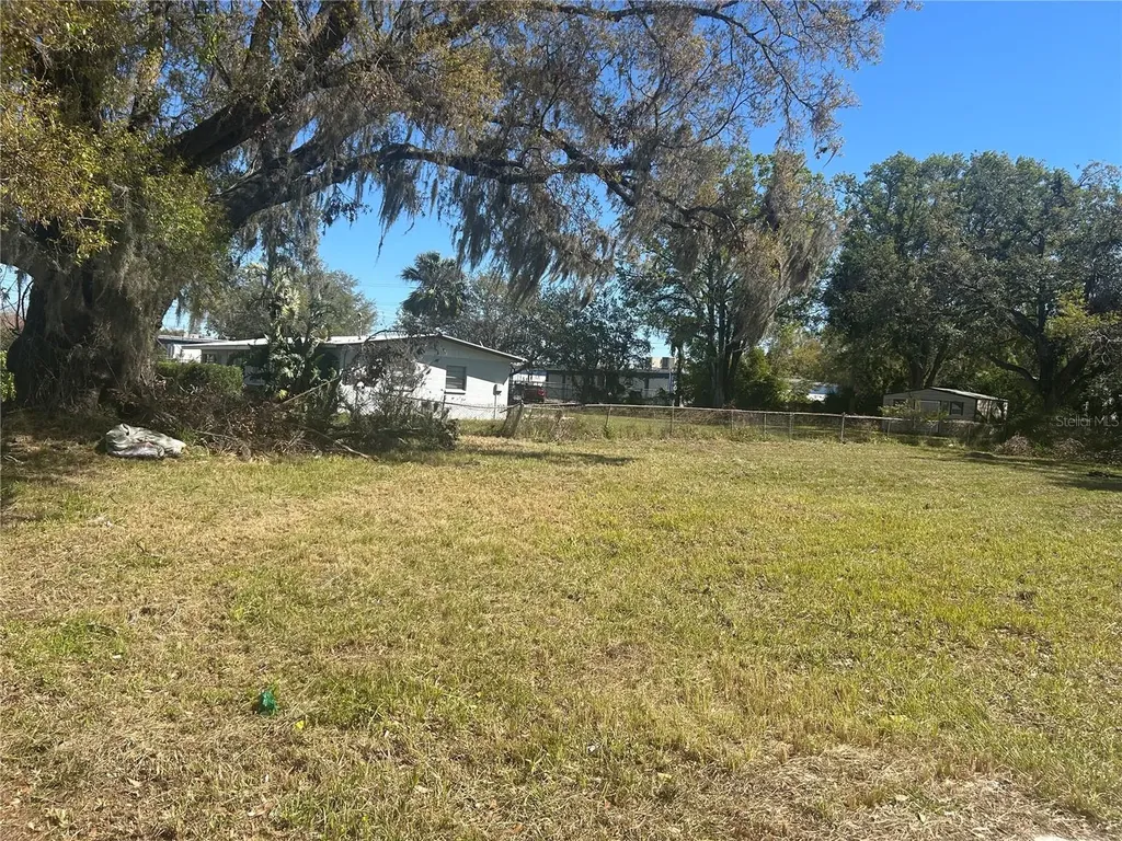 7707 Gibsonton Drive Gibsonton FL 33534