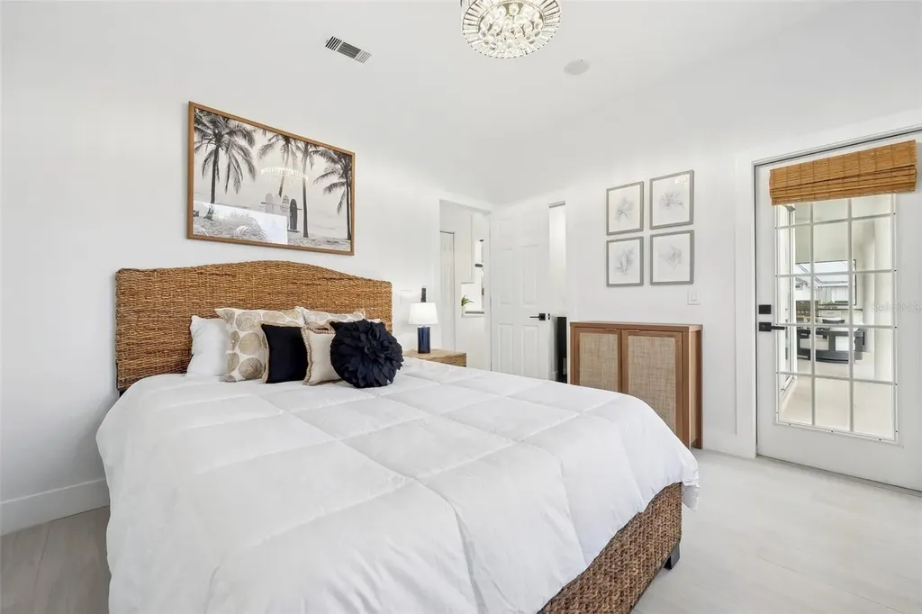 5207 SW 20th Place Cape Coral FL 33914