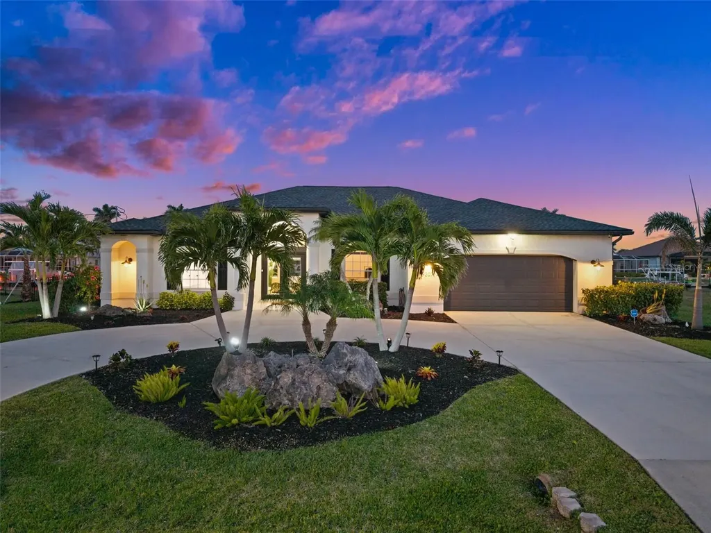5207 SW 20th Place Cape Coral FL 33914