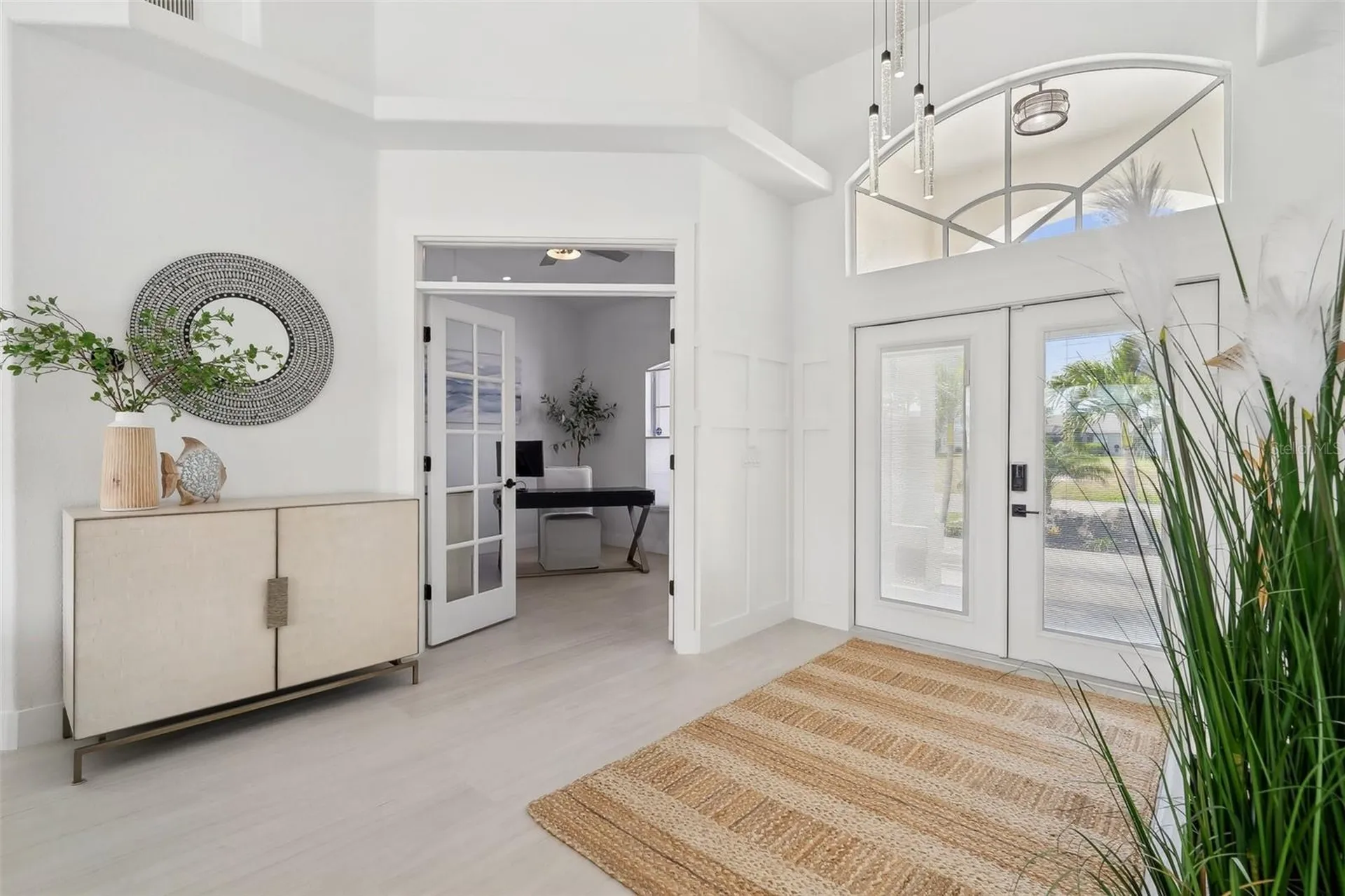 5207 SW 20th Place Cape Coral FL 33914