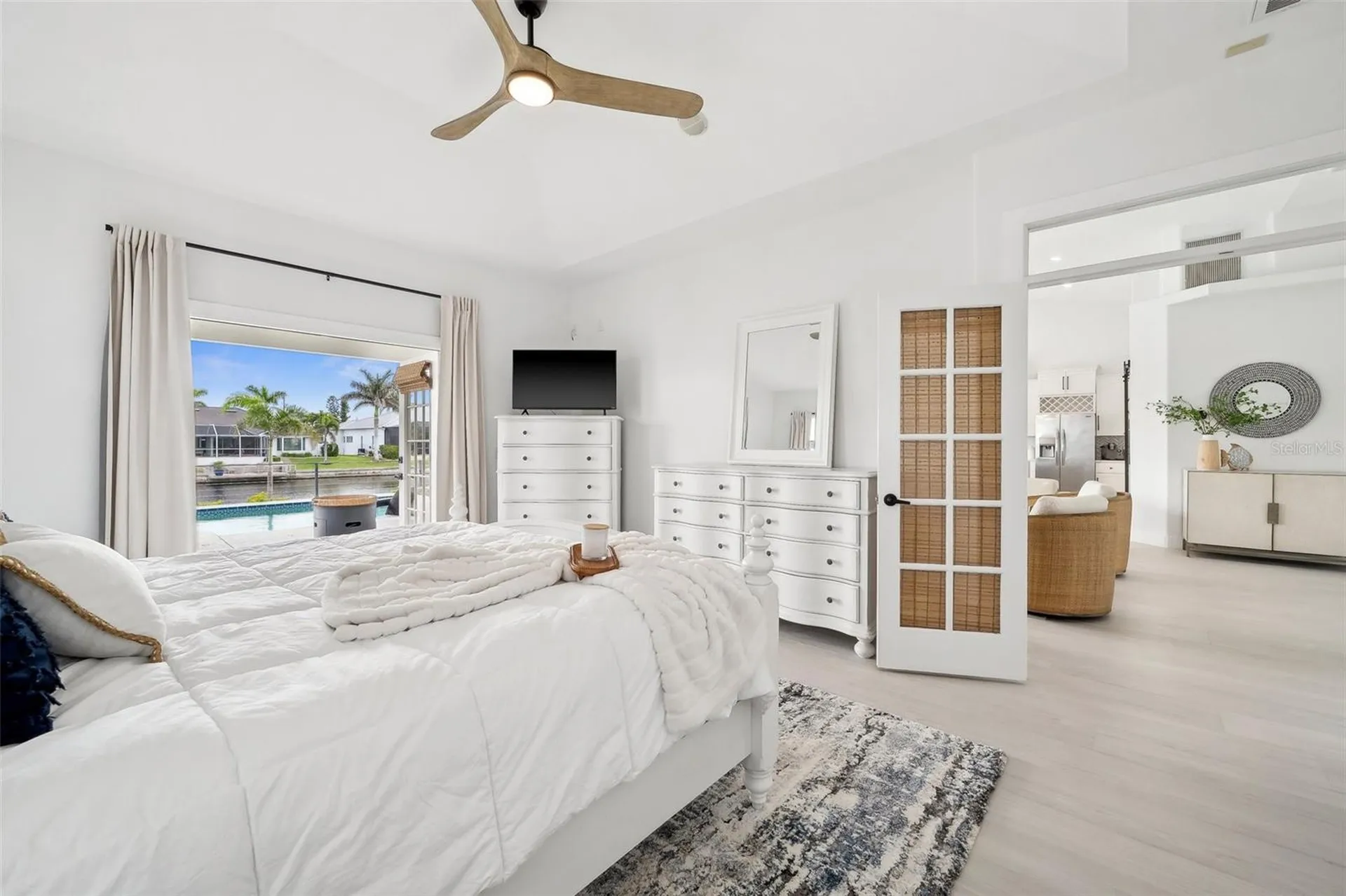 5207 SW 20th Place Cape Coral FL 33914