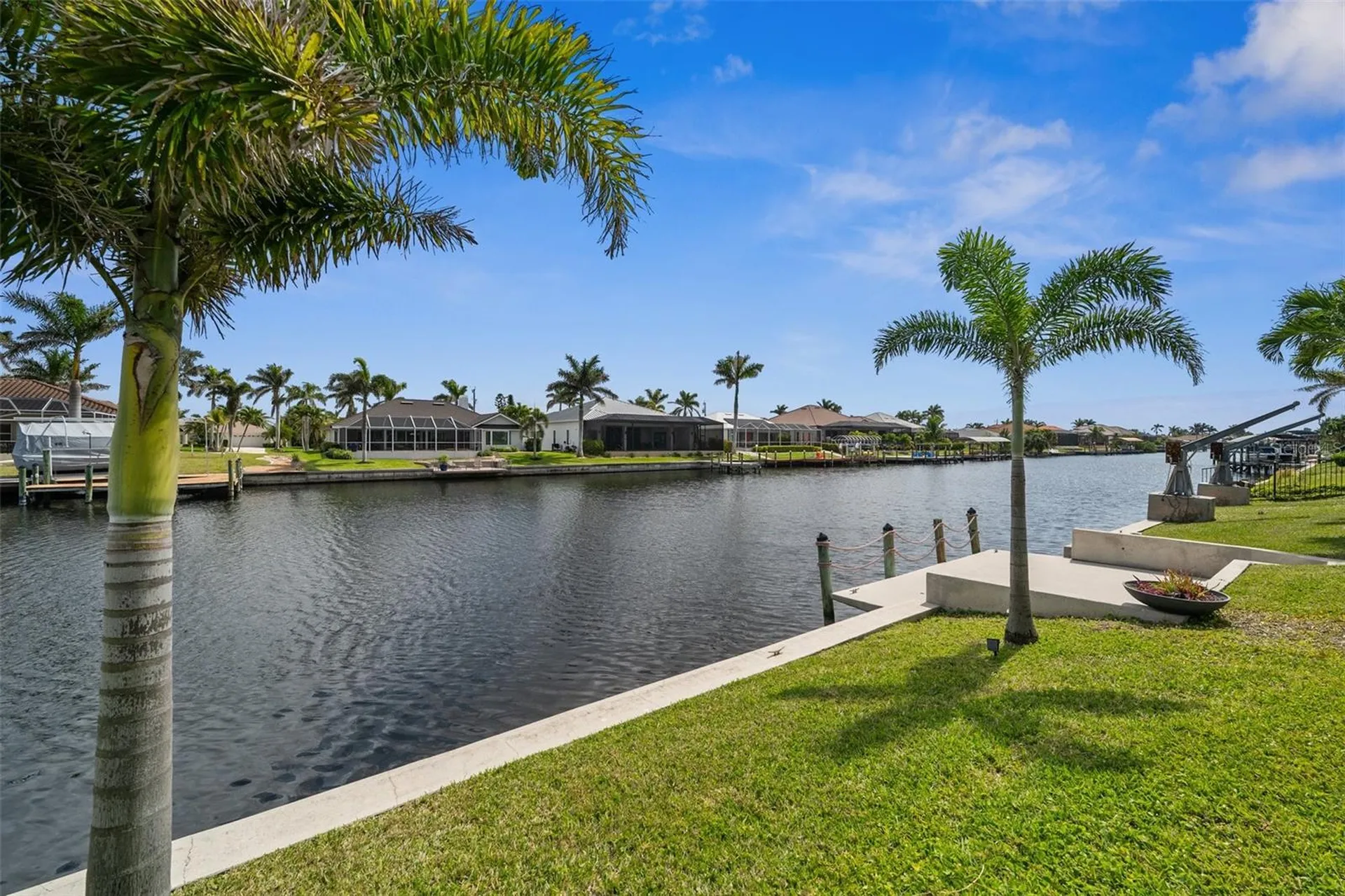 5207 SW 20th Place Cape Coral FL 33914