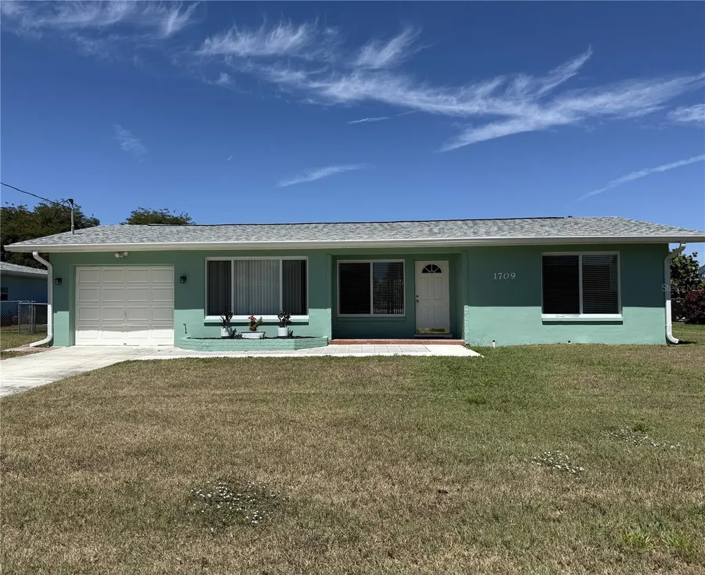 1709 NE 7th Terrace Cape Coral FL 33909