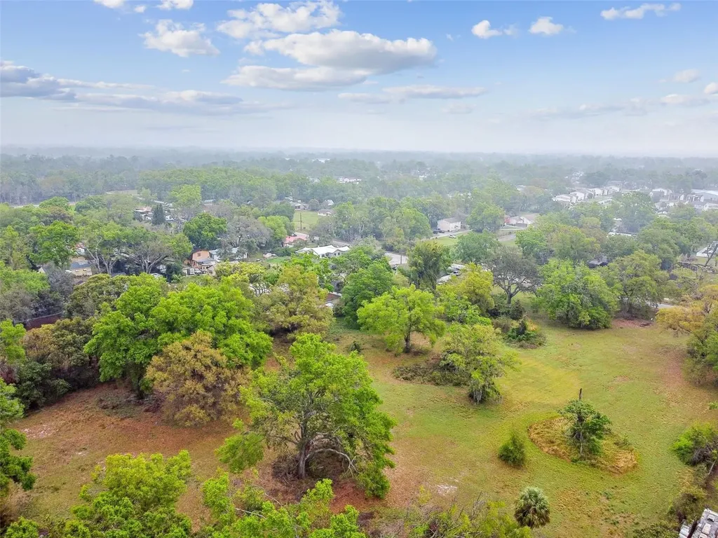 S Taylor Road Seffner FL 33584