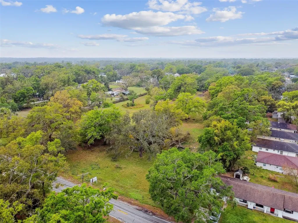 S Taylor Road Seffner FL 33584