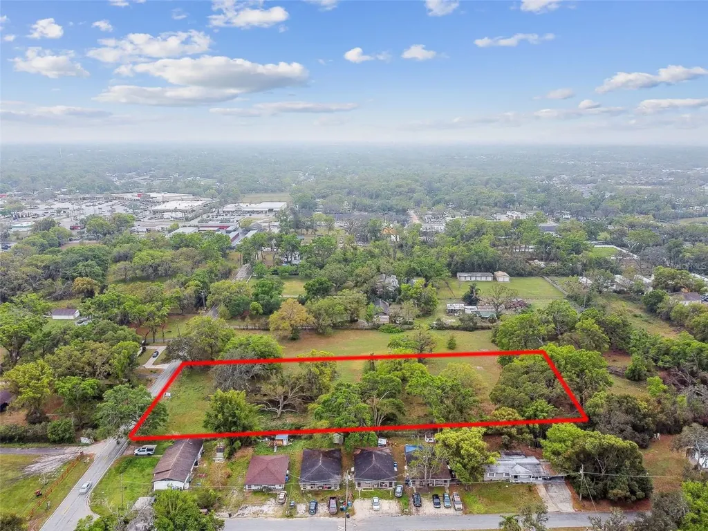 S Taylor Road Seffner FL 33584