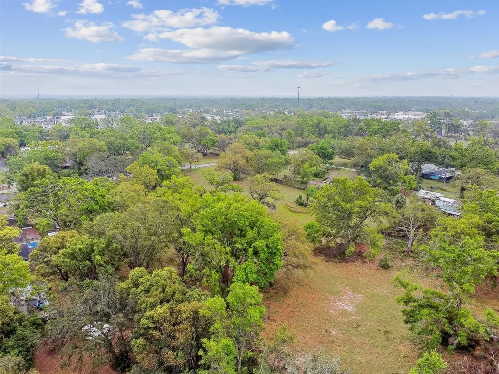S Taylor Road Seffner FL 33584