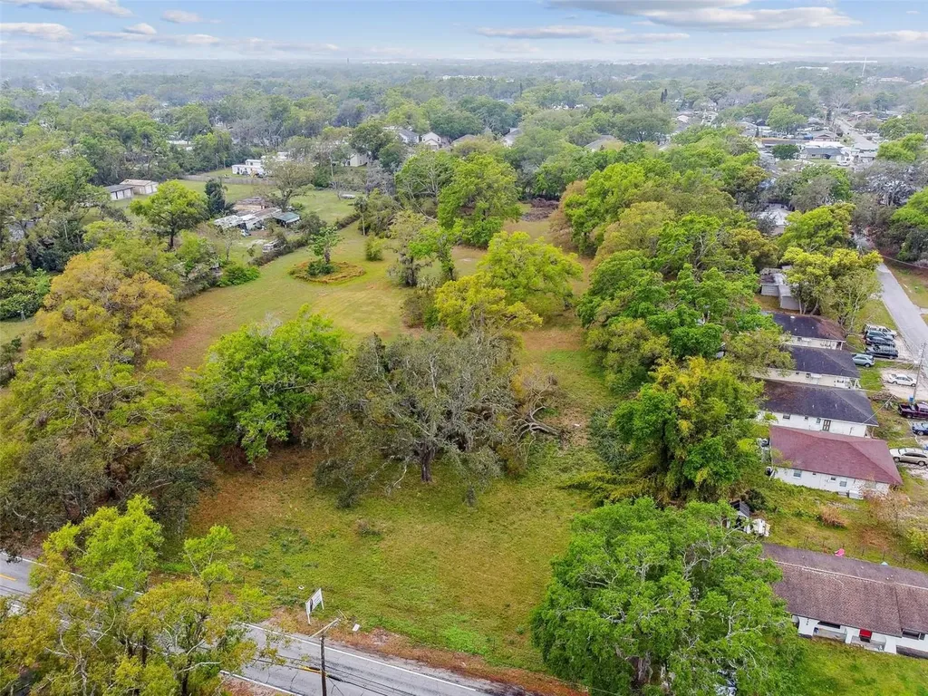 S Taylor Road Seffner FL 33584