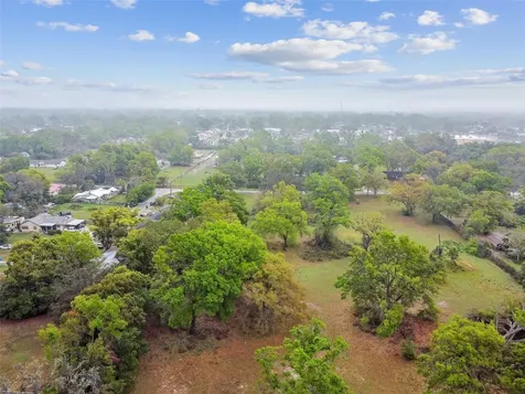 S Taylor Road Seffner FL 33584
