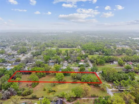 S Taylor Road Seffner FL 33584
