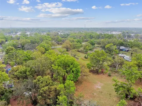 S Taylor Road Seffner FL 33584