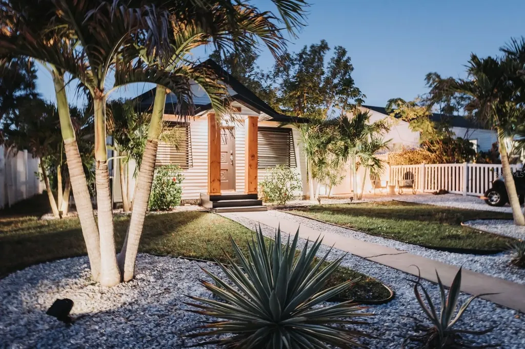 5105 28th Avenue S Gulfport FL 33707