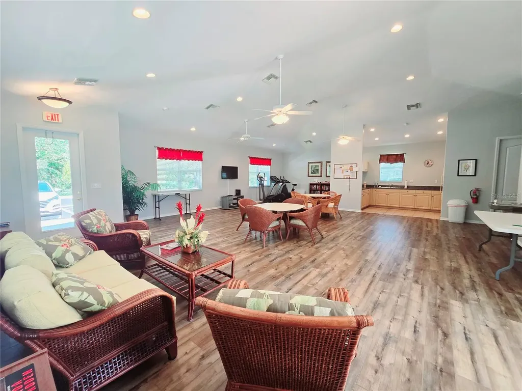 321 Reclinata Circle Venice FL 34292