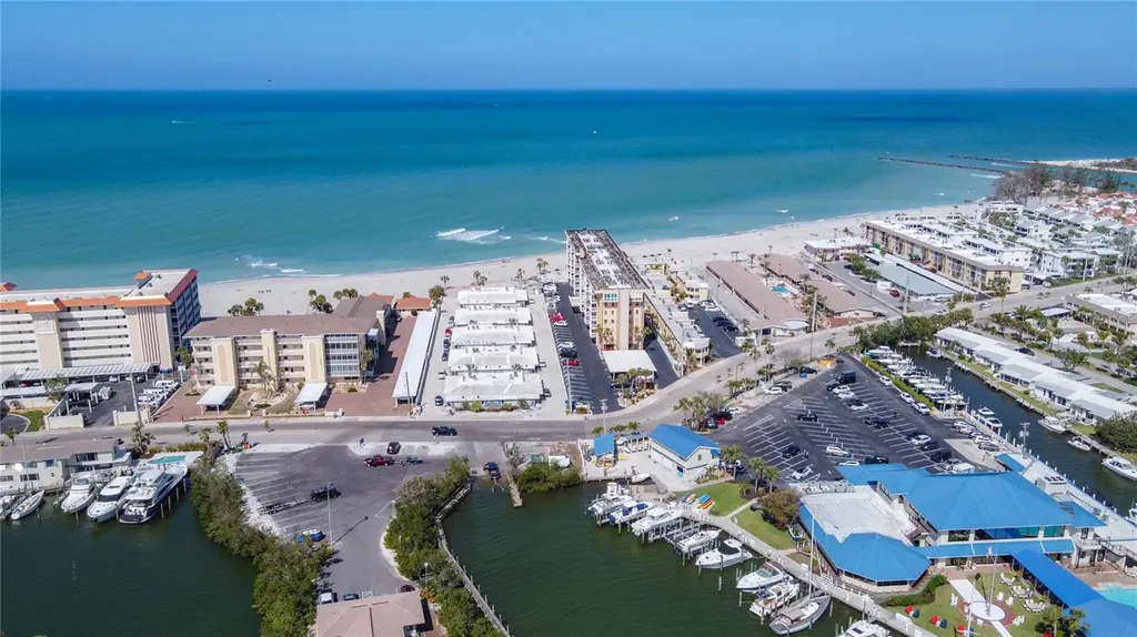 1255 Tarpon Center Drive Venice FL 34285