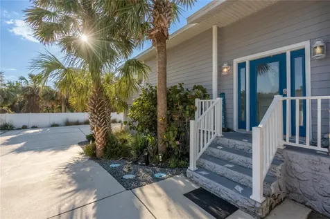 715 N Central Avenue Flagler Beach FL 32136