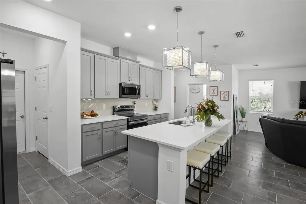 1088 Happy Forest Loop Deland FL 32720