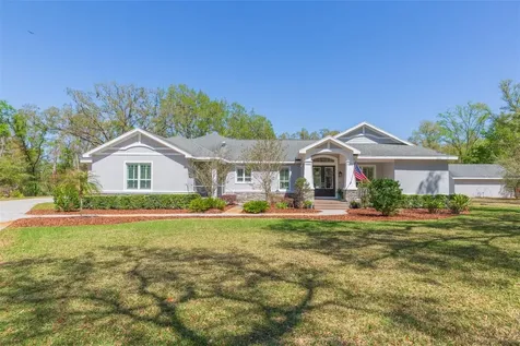 6644 Par Court Wesley Chapel FL 33544