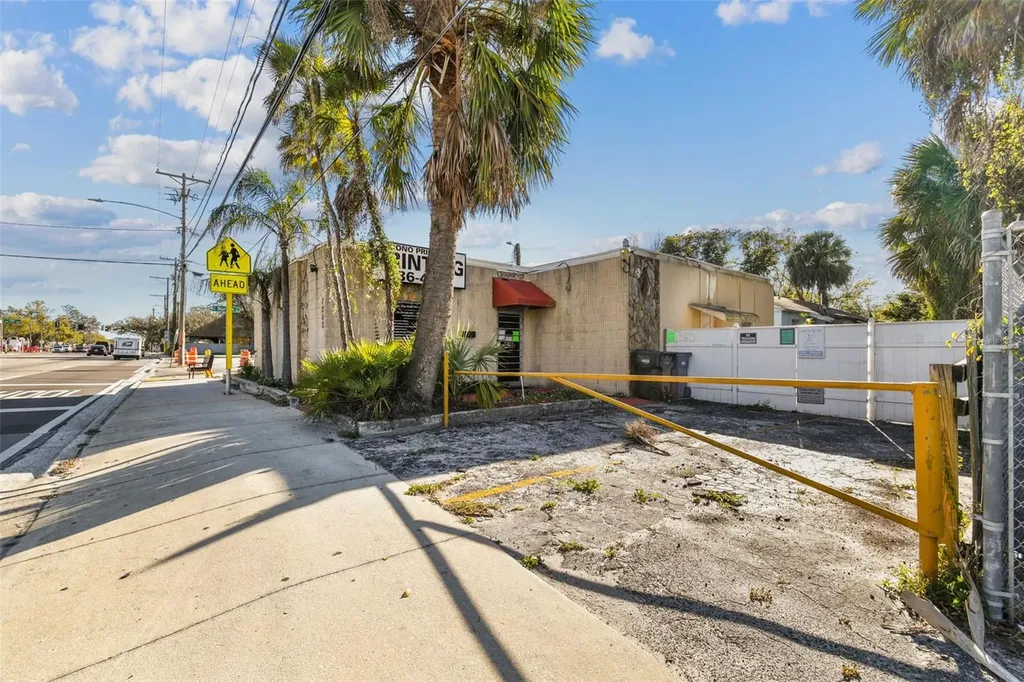 7000 N Nebraska Avenue Tampa FL 33604