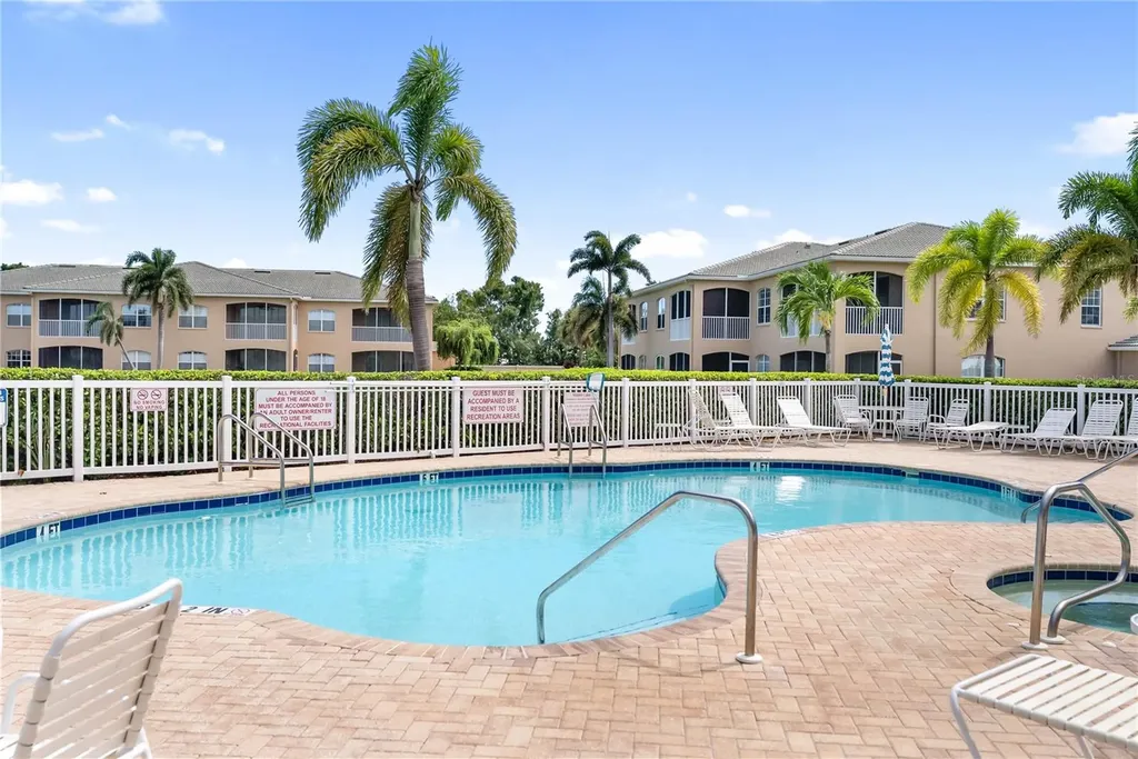 6616 7th Avenue Circle W Bradenton FL 34209