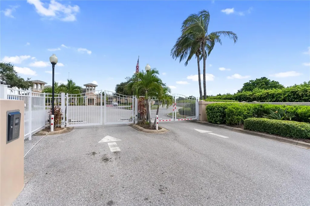 6616 7th Avenue Circle W Bradenton FL 34209