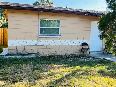 2346 15th Avenue S St Petersburg FL 33712