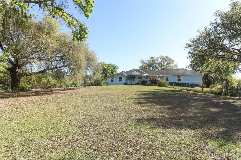7435 Redwing Road Groveland FL 34736