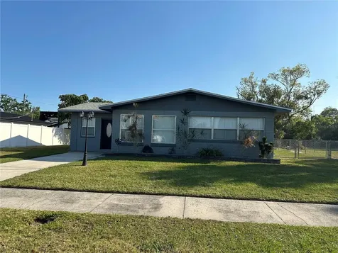 707 Great Barford Street Auburndale FL 33823