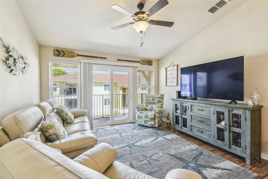 5088 Royal Palms Way New Port Richey FL 34652