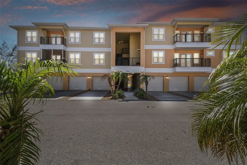 5088 Royal Palms Way New Port Richey FL 34652