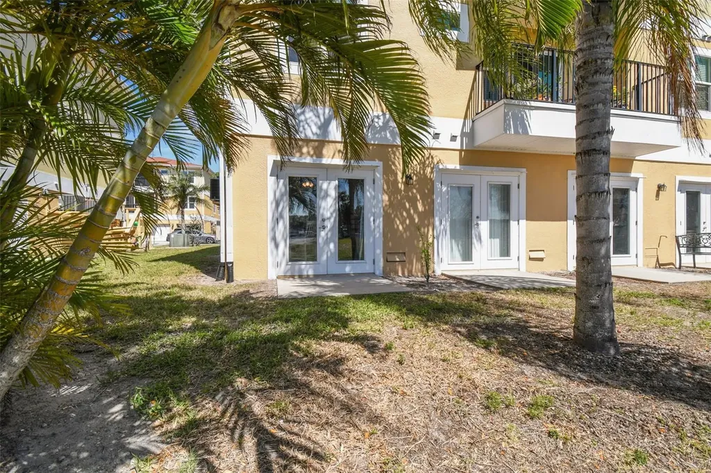 5088 Royal Palms Way New Port Richey FL 34652
