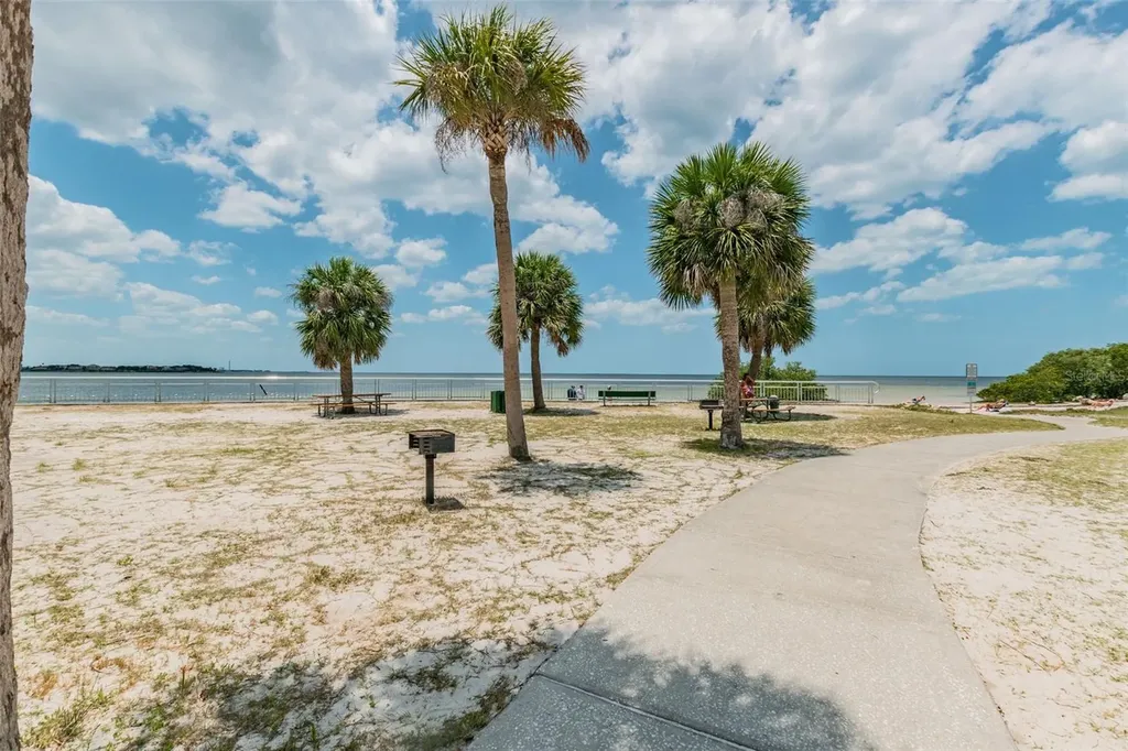 5088 Royal Palms Way New Port Richey FL 34652