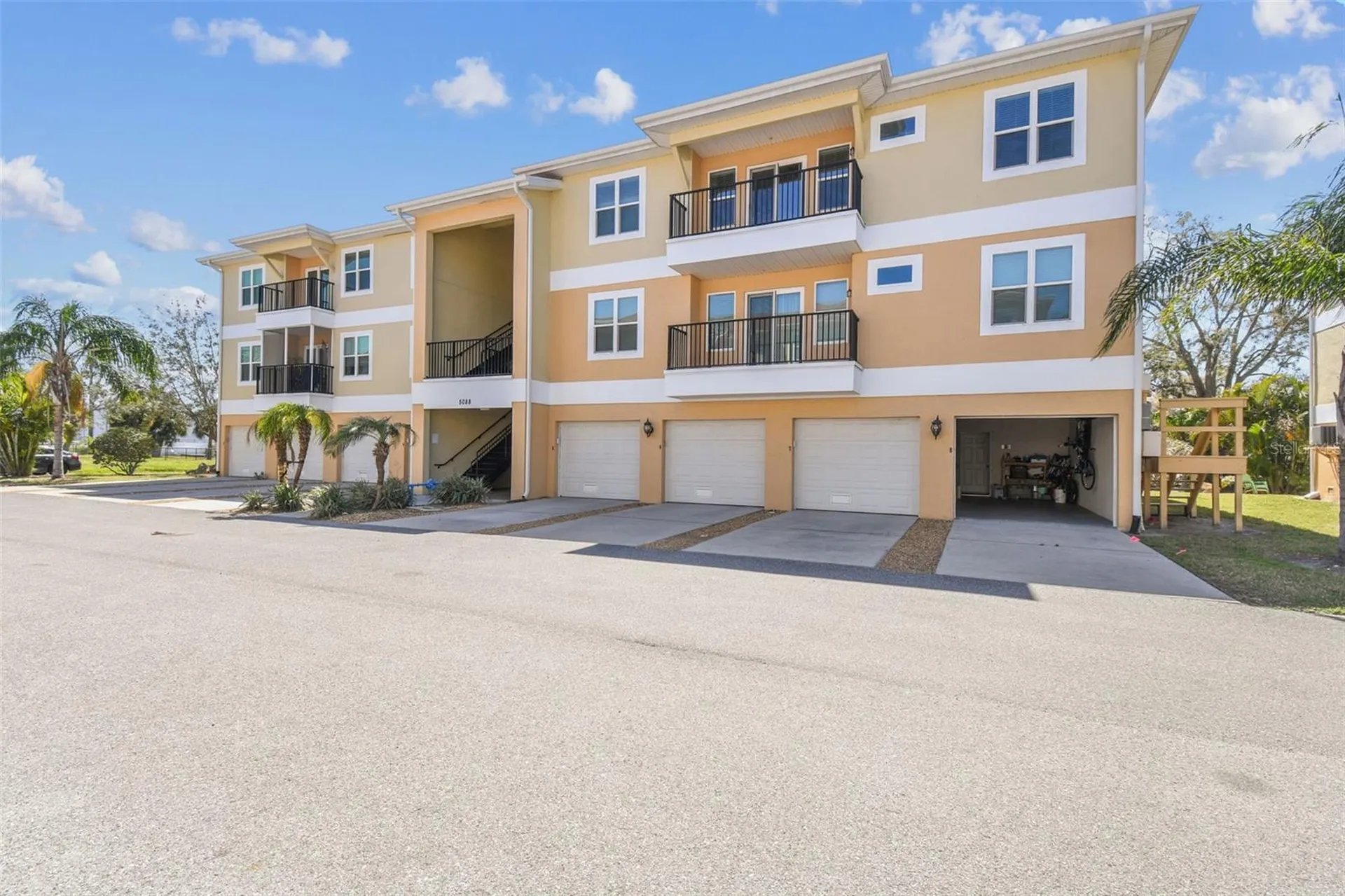 5088 Royal Palms Way New Port Richey FL 34652