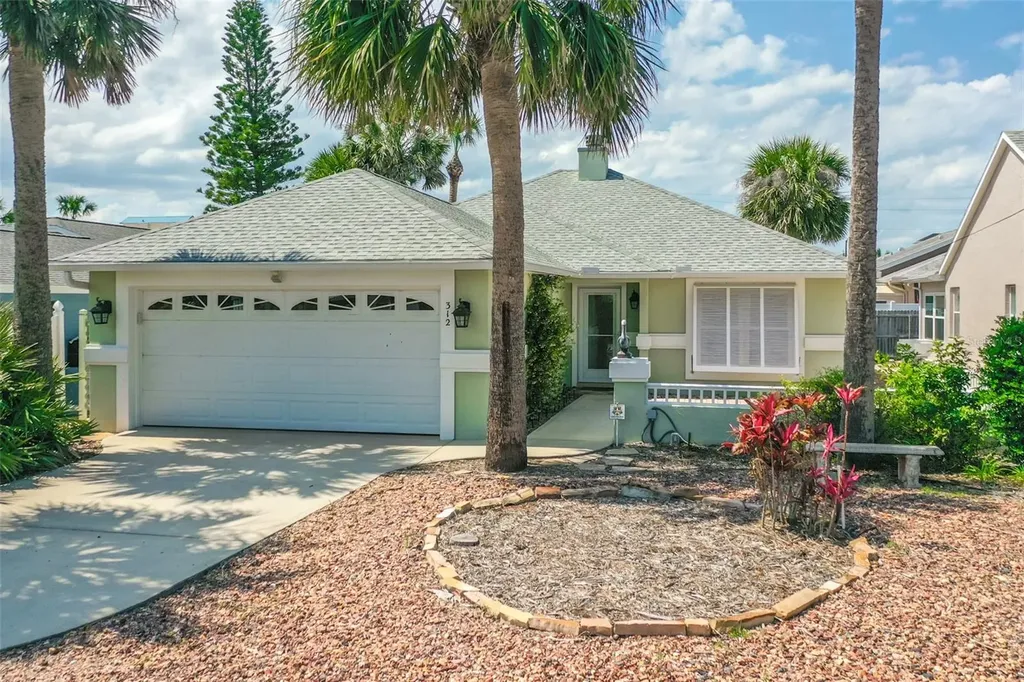 312 N 6th Street Flagler Beach FL 32136