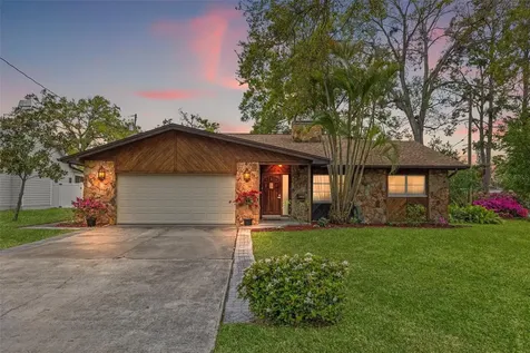 4950 26th Avenue N St Petersburg FL 33710
