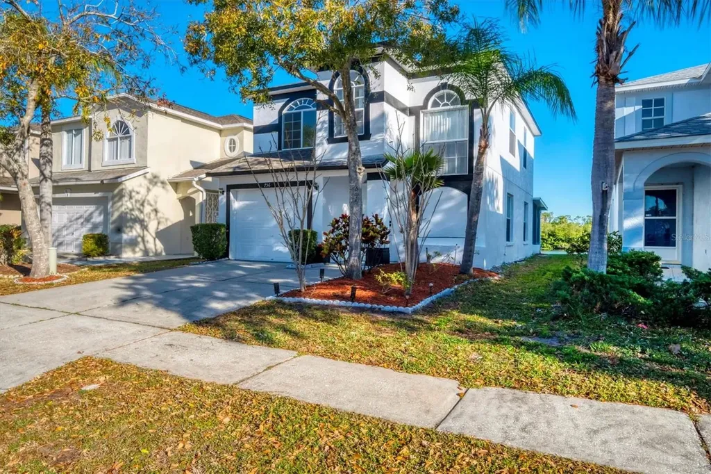 756 Burlwood Street Brandon FL 33511