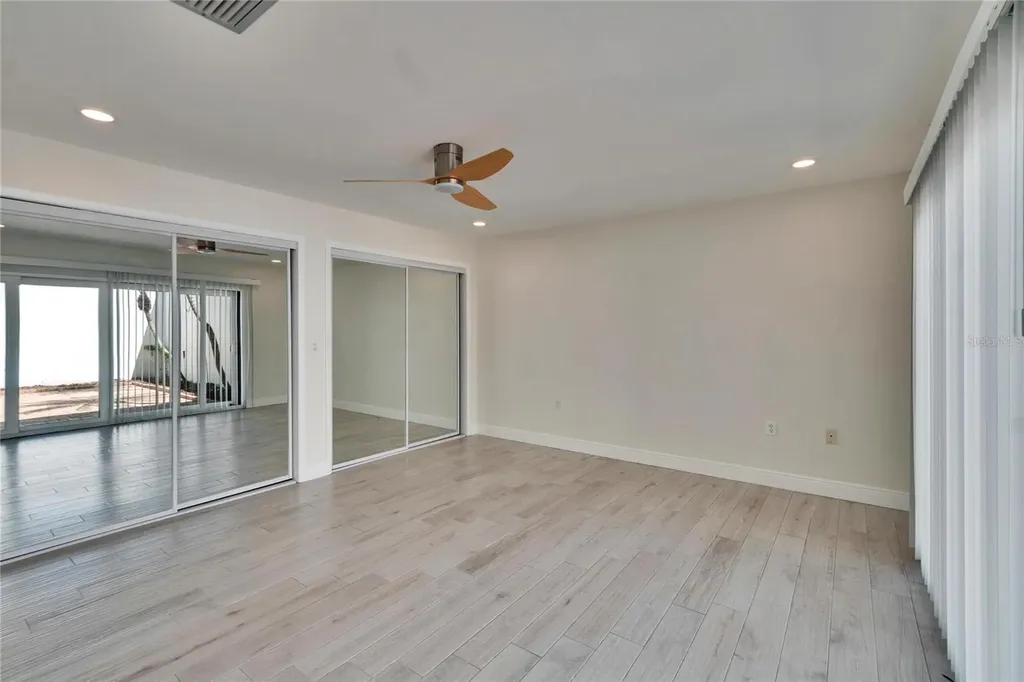 370 S Woodlands Drive Oldsmar FL 34677