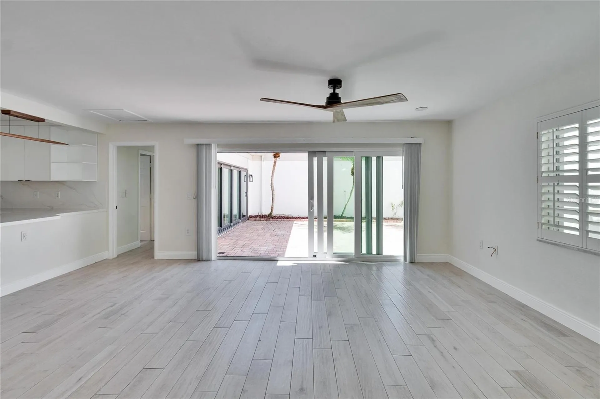 370 S Woodlands Drive Oldsmar FL 34677