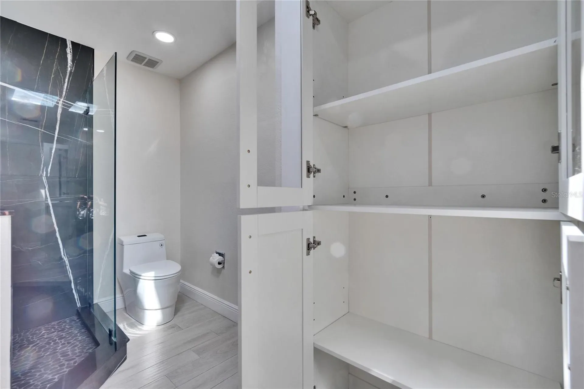 370 S Woodlands Drive Oldsmar FL 34677