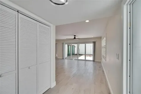 370 S Woodlands Drive Oldsmar FL 34677