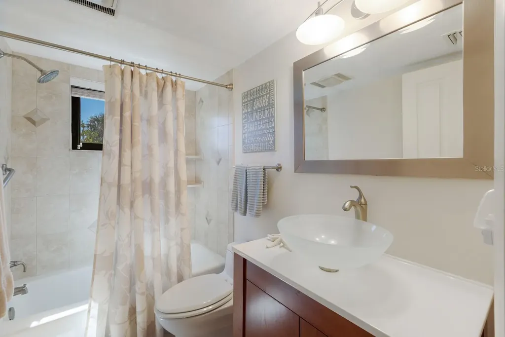 6804 Gulf Drive Holmes Beach FL 34217