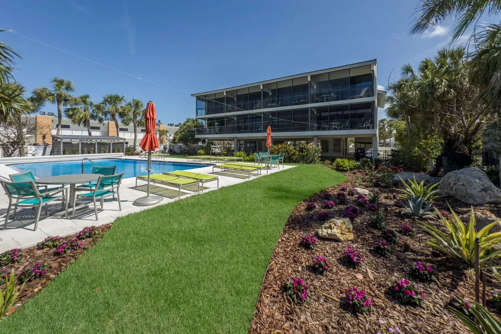 6804 Gulf Drive Holmes Beach FL 34217