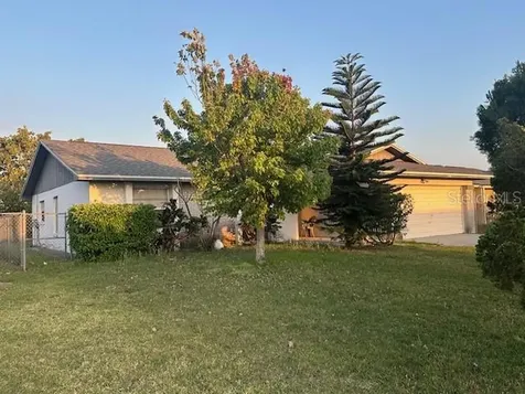 5622 Nokomis Circle Orlando FL 32839