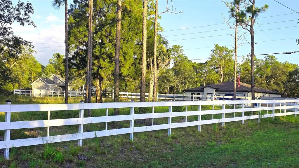 10379 Thrasher Avenue Weeki Wachee FL 34614
