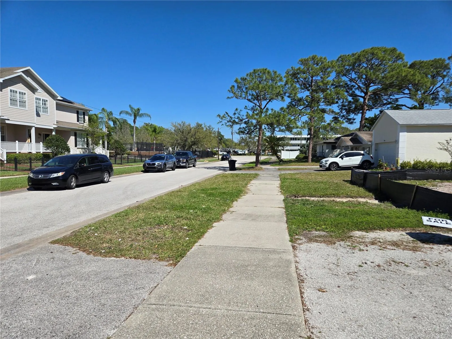134 49th Avenue N St Petersburg FL 33703