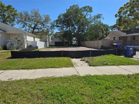 134 49th Avenue N St Petersburg FL 33703